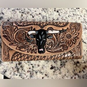 Leather Wallet with Black detailing